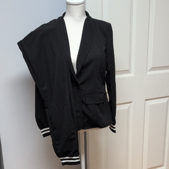 No Brand Jackets & Blazers - NWOT Black Traveling Jacket/Track Pants with Striped Cuffs Size M